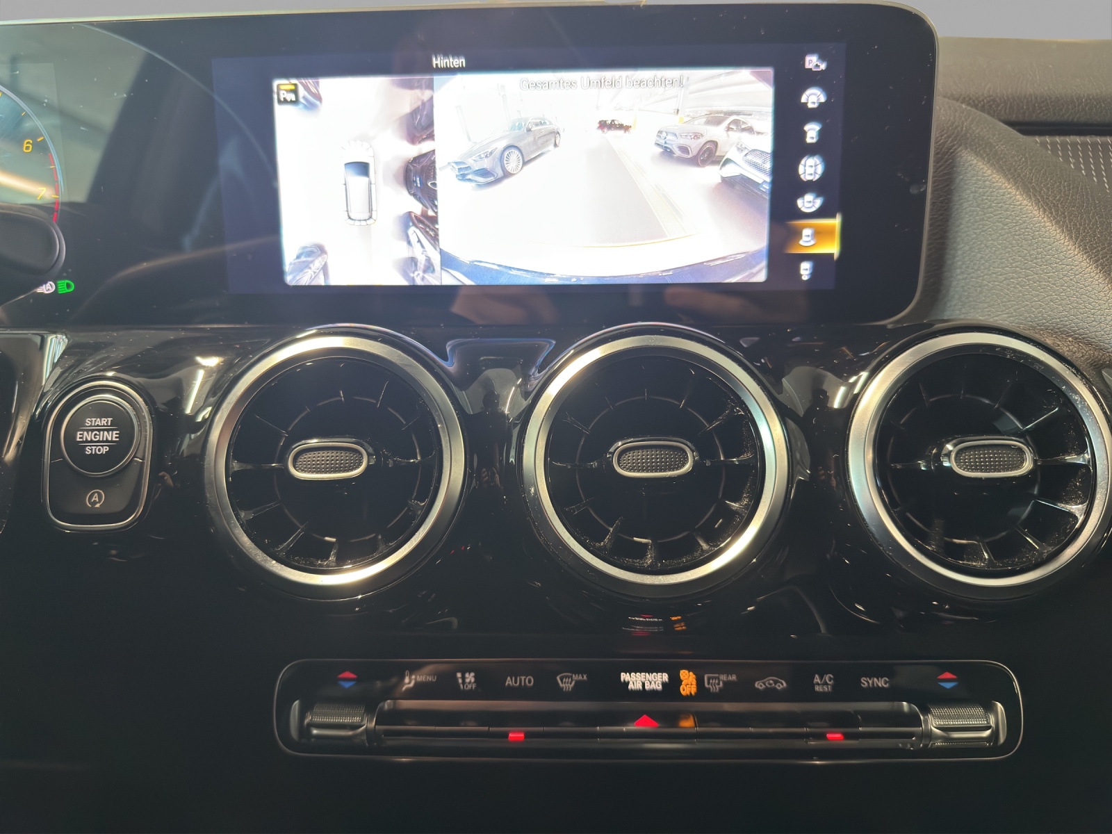 MERCEDES-BENZ B 220 4Matic Progressive 7G-DCT-image-11
