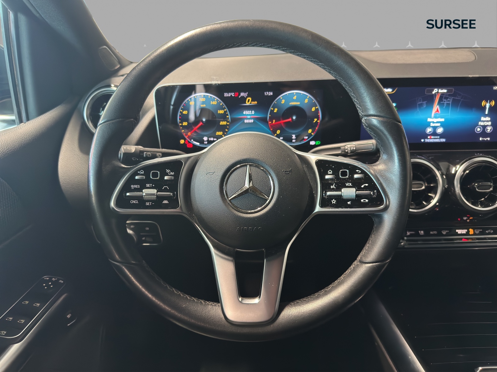 MERCEDES-BENZ B 220 4Matic Progressive 7G-DCT-image-9