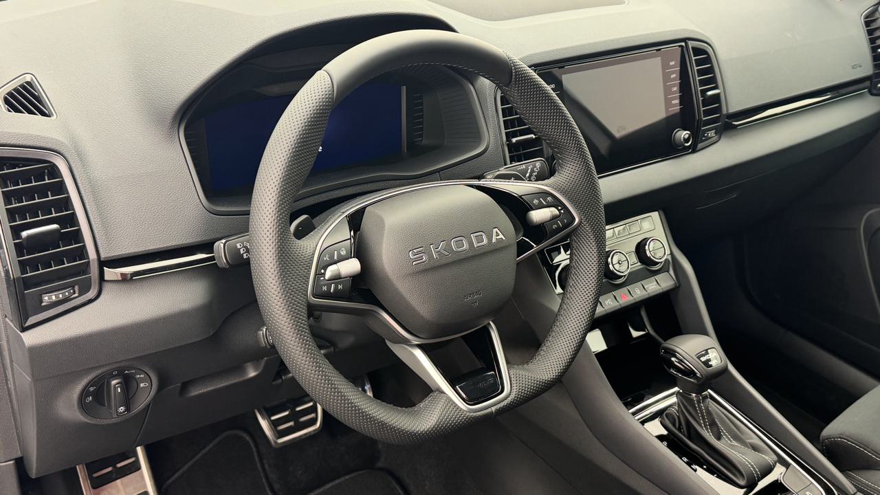 SKODA Karoq 2.0 TSI SportLine 4x4-image-6