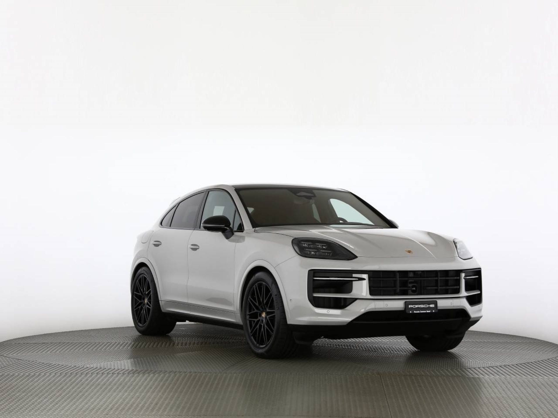 PORSCHE Cayenne Coupé Black Edition-image-26
