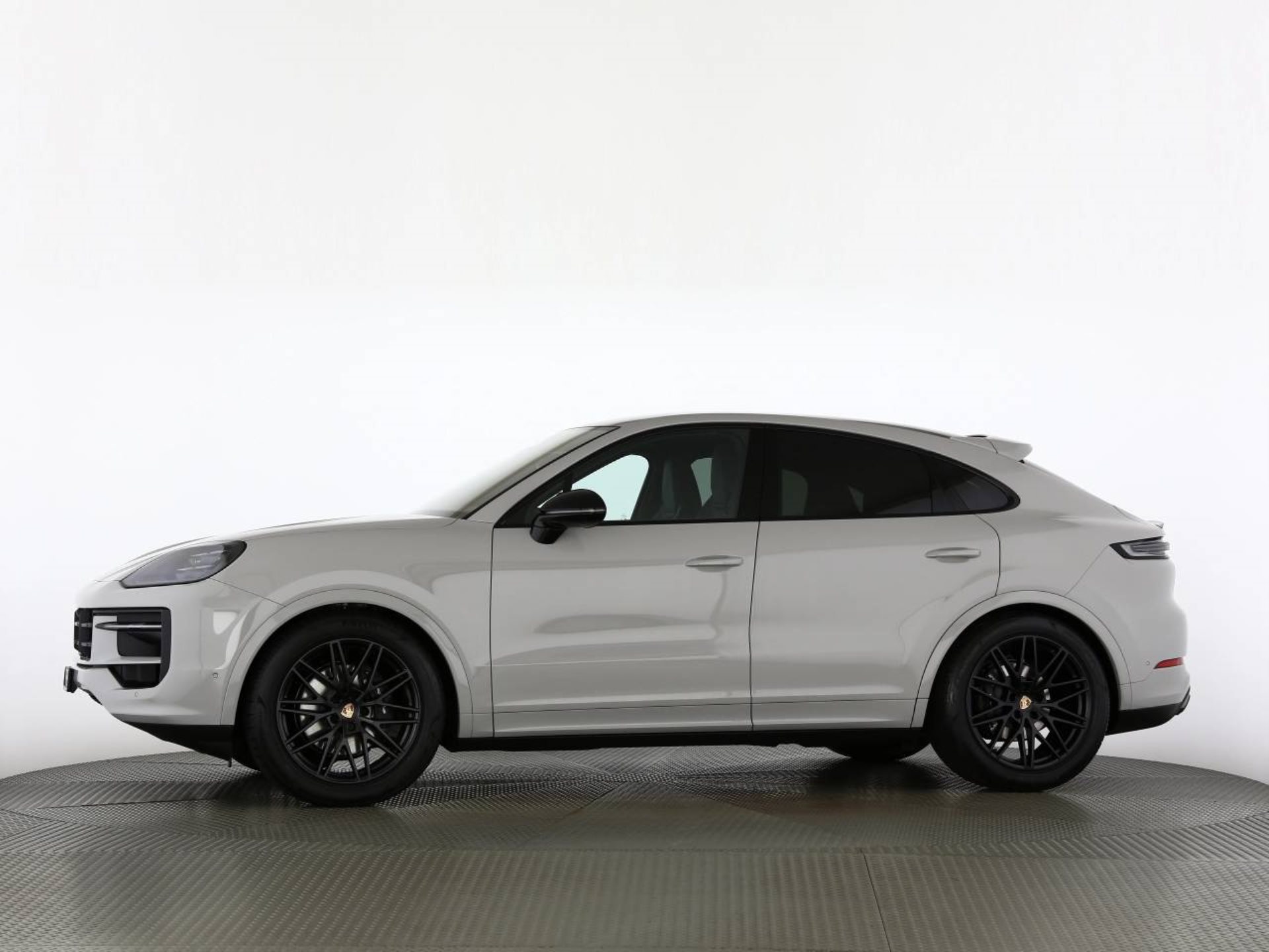 PORSCHE Cayenne Coupé Black Edition-image-12