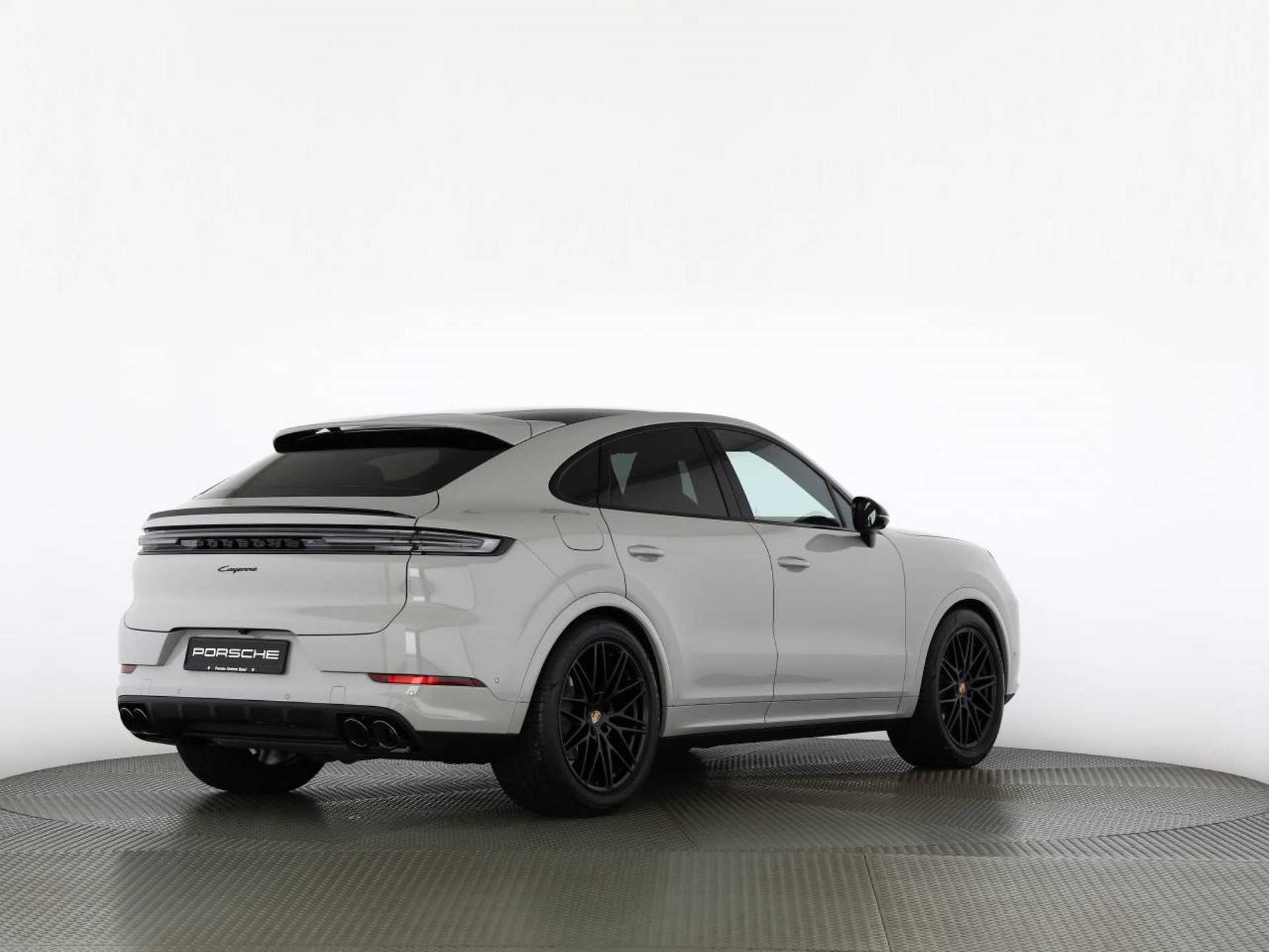 PORSCHE Cayenne Coupé Black Edition-image-22