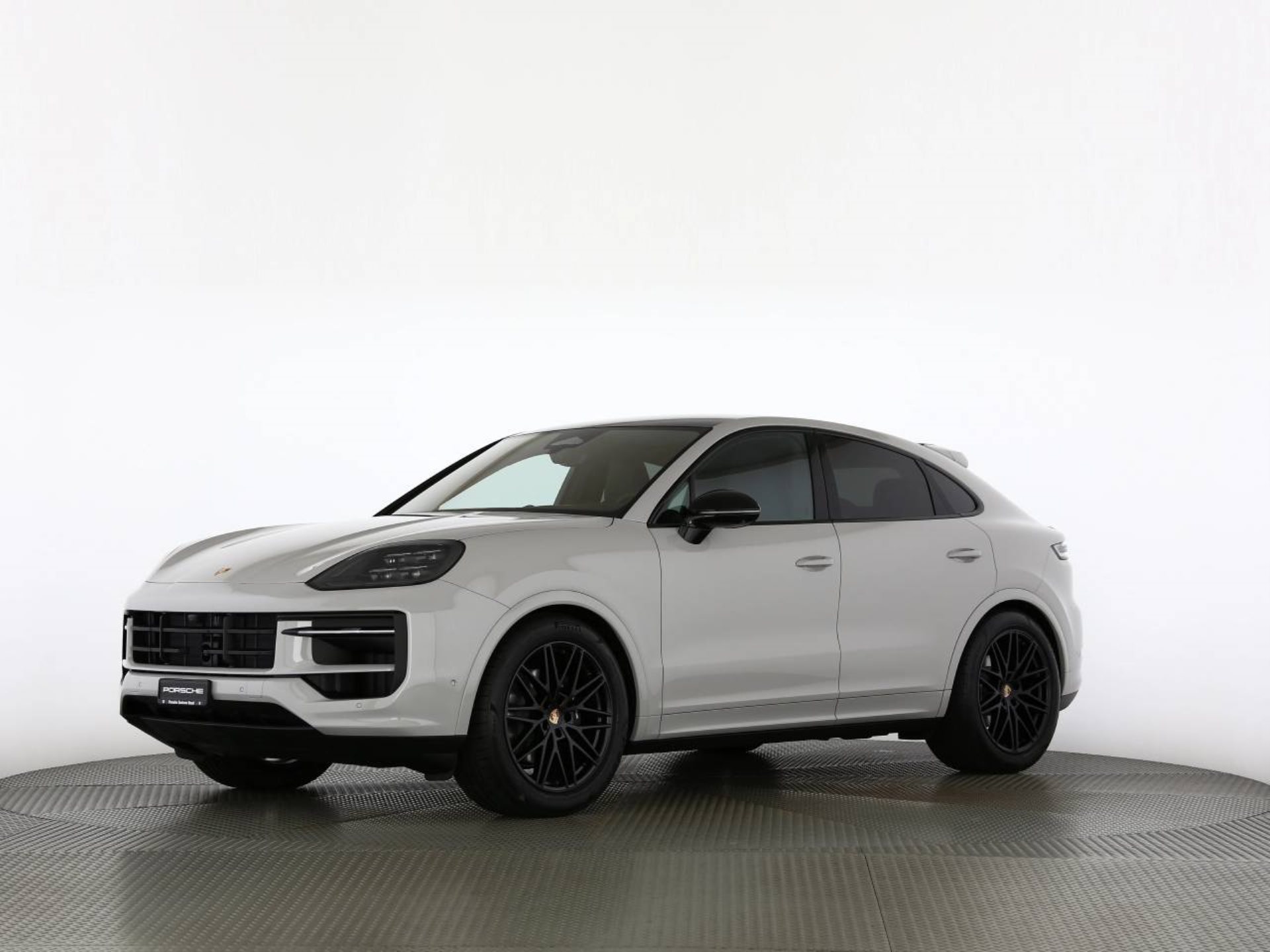 PORSCHE Cayenne Coupé Black Edition-image-9