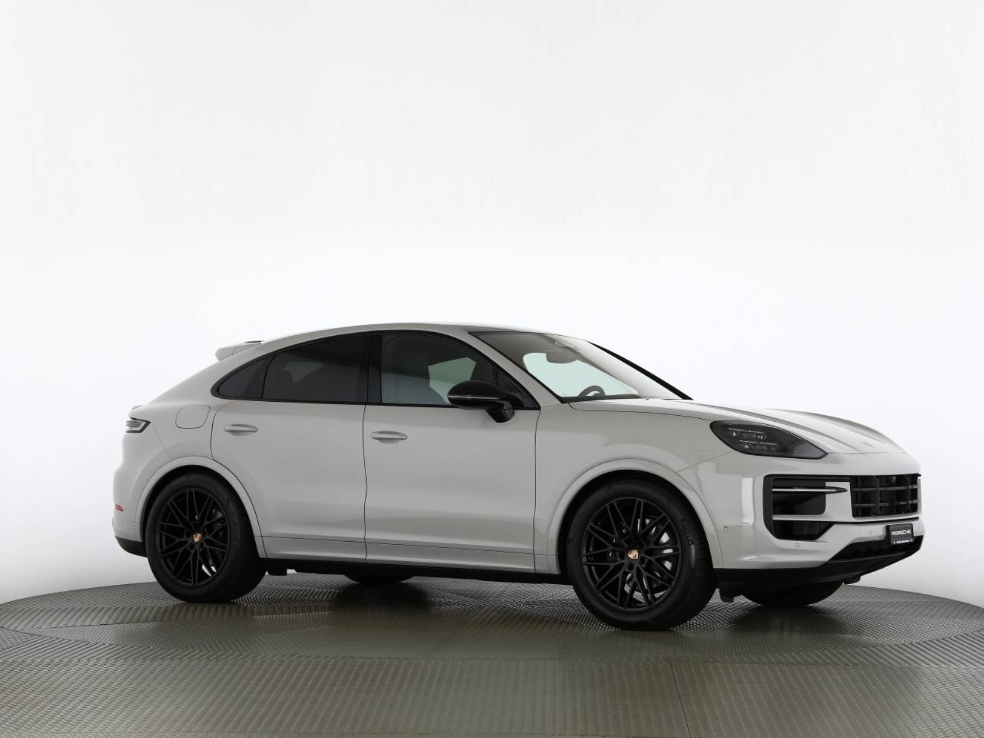 PORSCHE Cayenne Coupé Black Edition-image-28