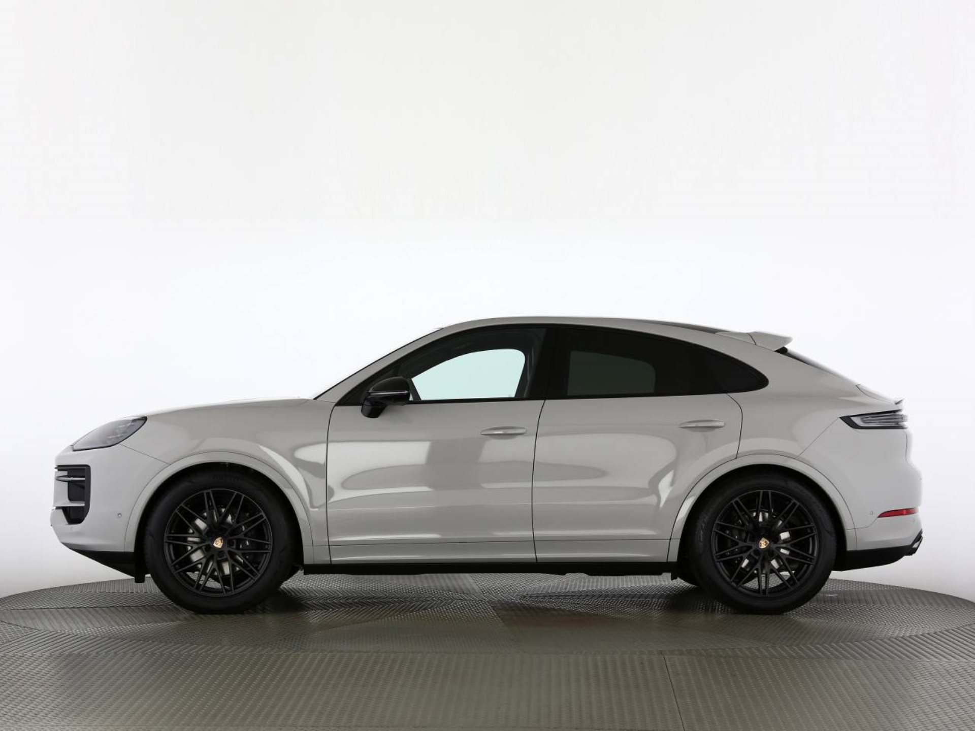PORSCHE Cayenne Coupé Black Edition-image-11