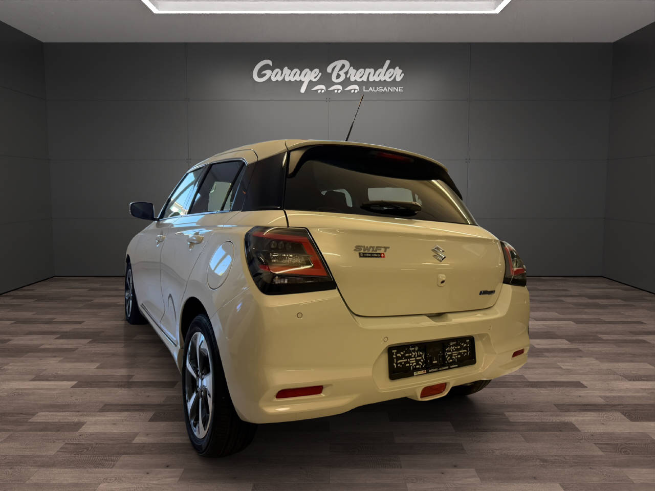 SUZUKI Swift 1.2 Compact Top Hybrid-image-5