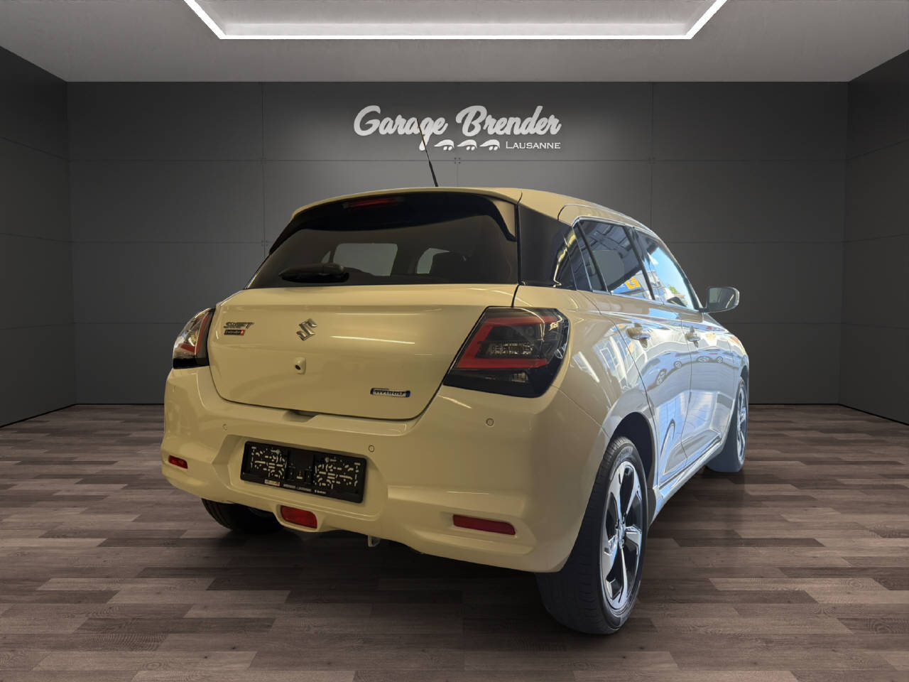 SUZUKI Swift 1.2 Compact Top Hybrid-image-7