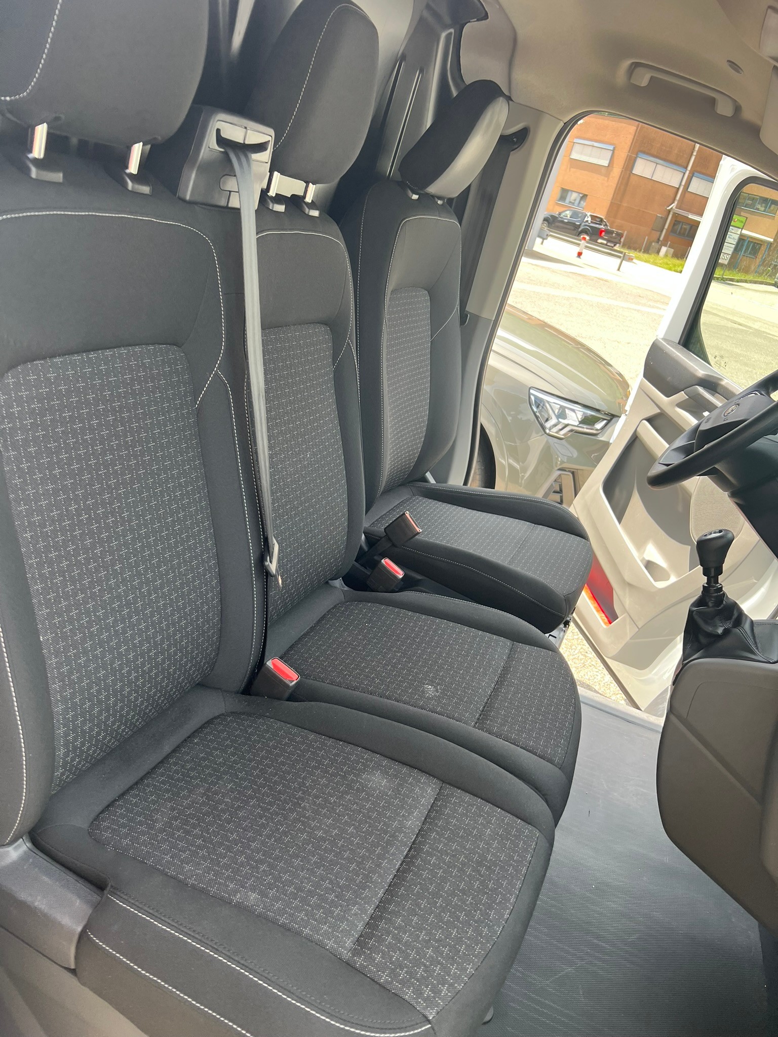 FORD Transit Custom Van 300 L1H1 Trend-image-6