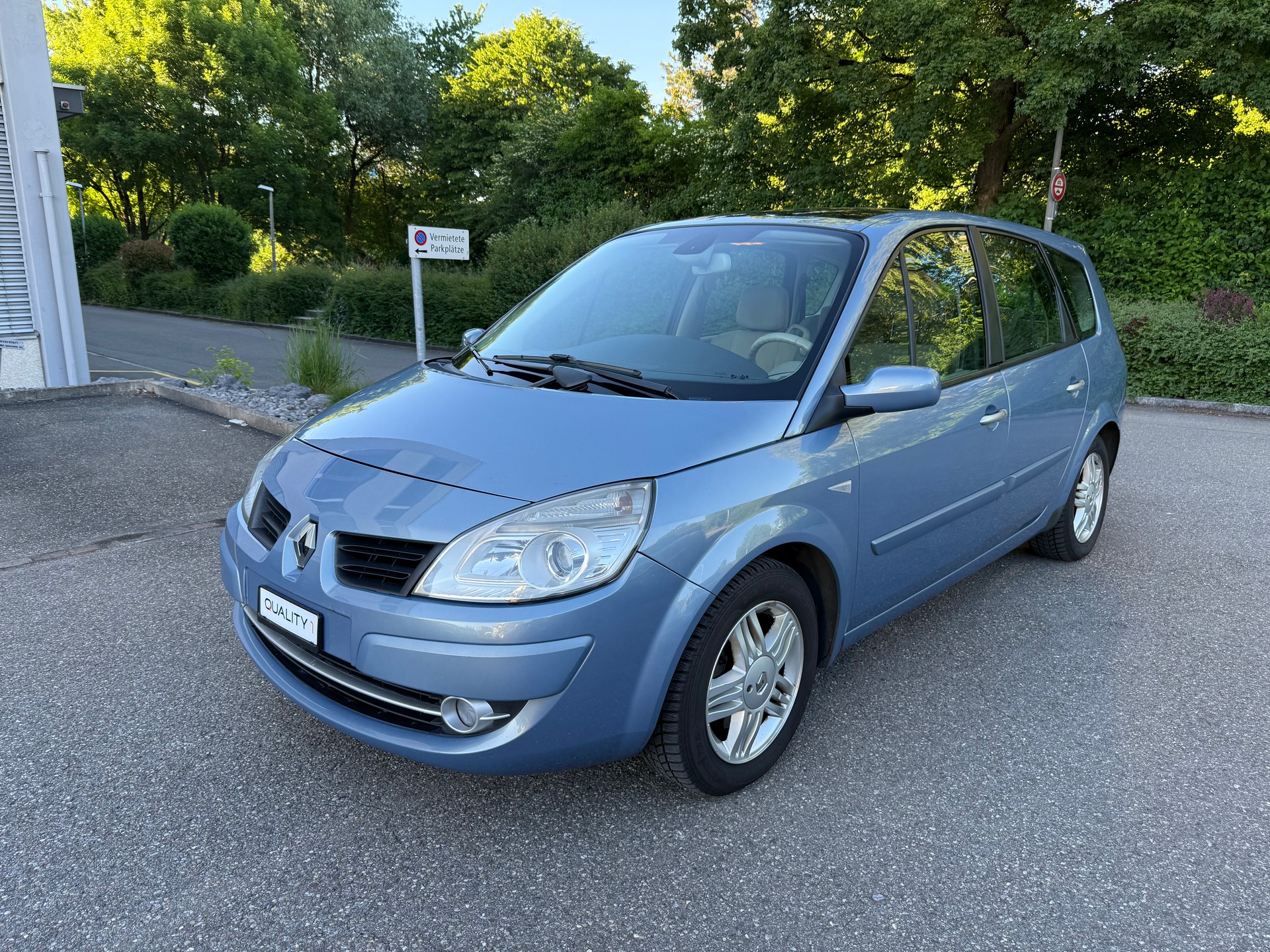 RENAULT Grand Scénic 2.0 16V Fairway Automatic-image-0