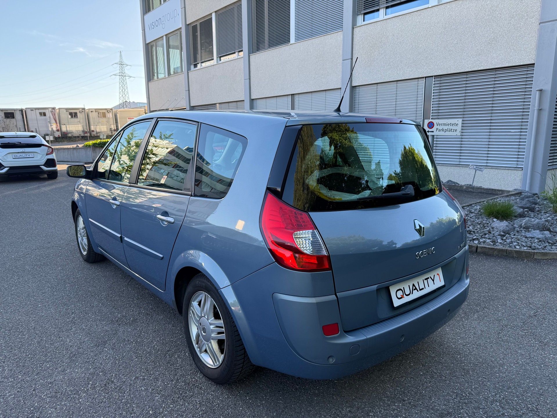 RENAULT Grand Scénic 2.0 16V Fairway Automatic-image-5