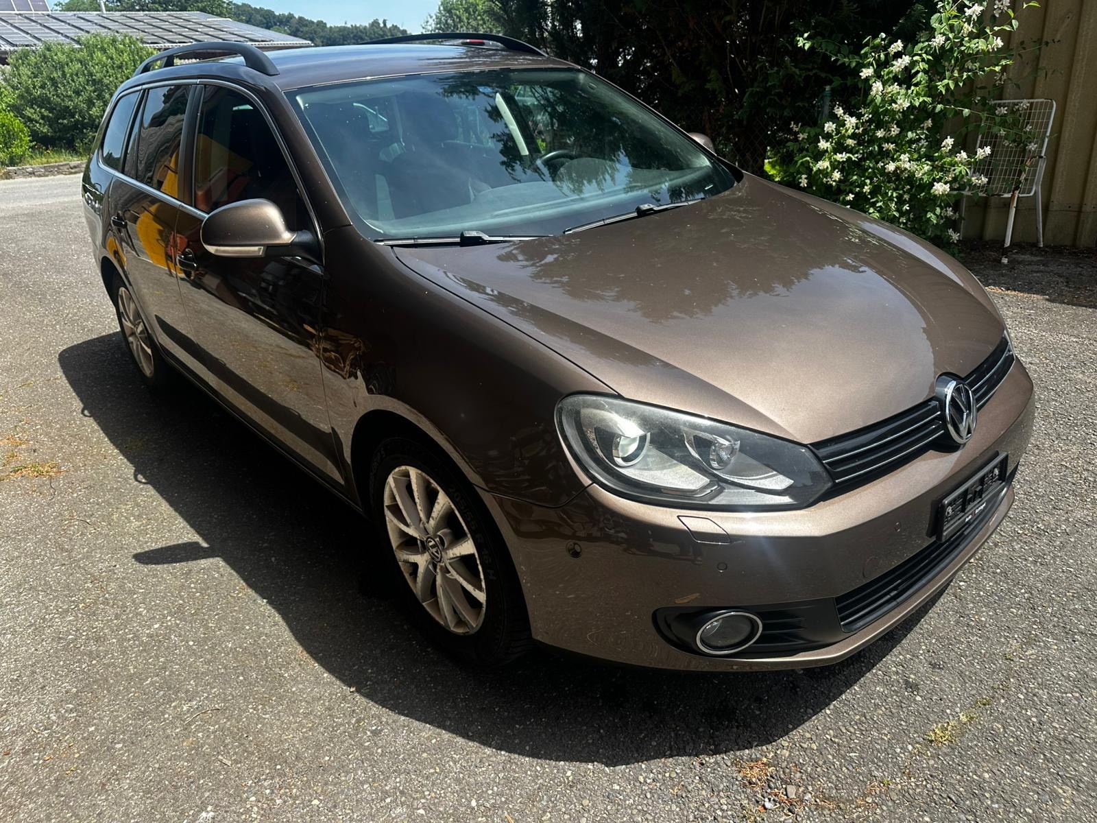 VW Golf Variant 1.4 TSI Team DSG-image-1