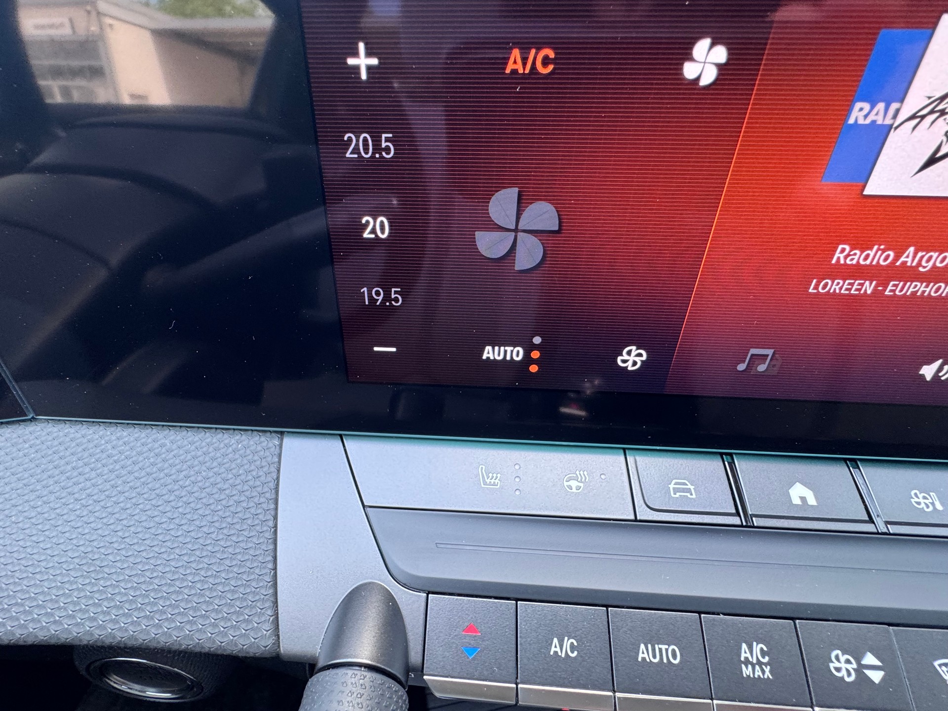 OPEL Astra 1.6 PHEV Turbo Swiss Plus A+LED Scheinwerfer+Navigation+Rückfahrkamera+Bluetooth+Keyless+AHK mit 1'450 kg+-image-19