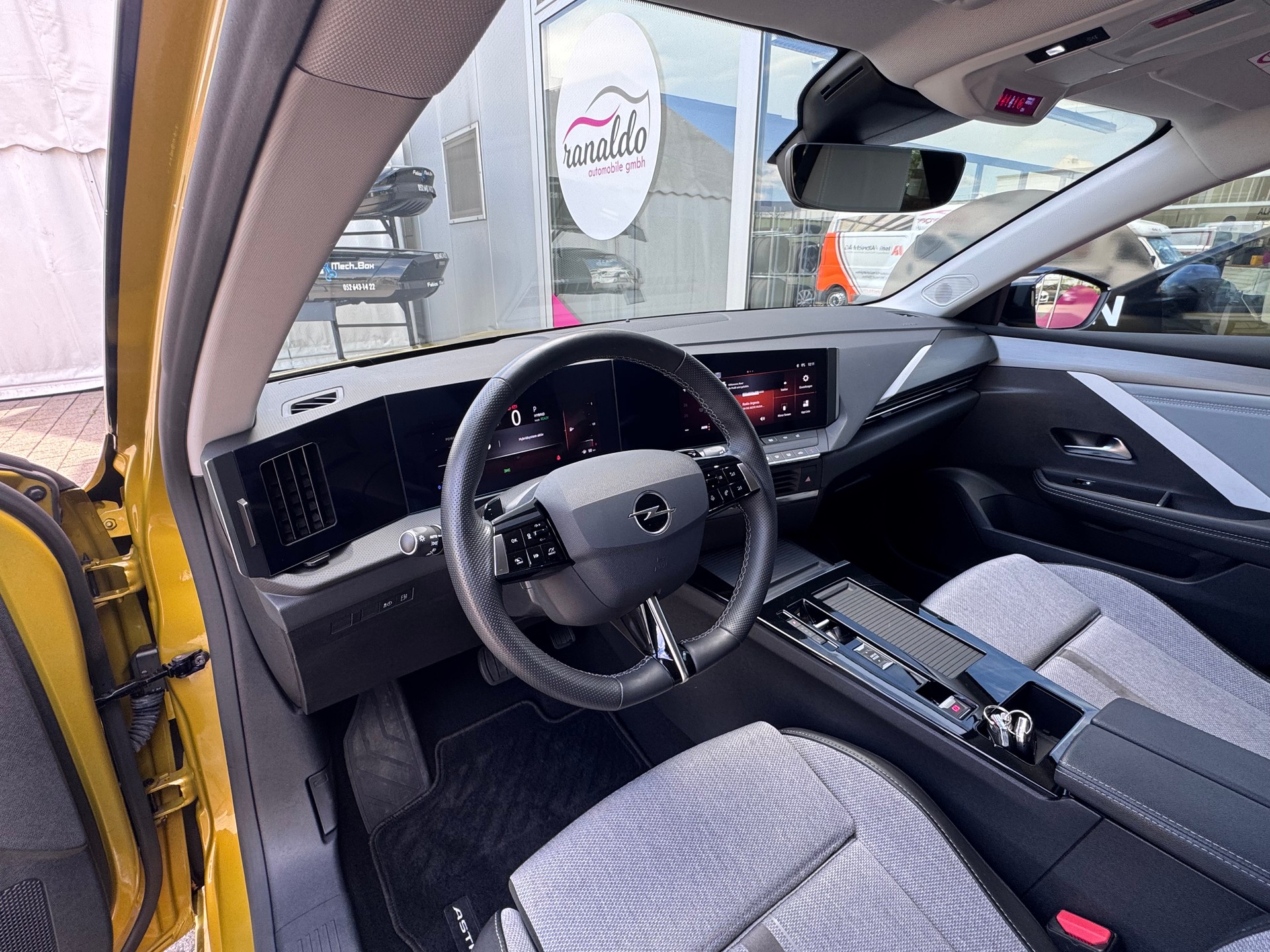 OPEL Astra 1.6 PHEV Turbo Swiss Plus A+LED Scheinwerfer+Navigation+Rückfahrkamera+Bluetooth+Keyless+AHK mit 1'450 kg+-image-12