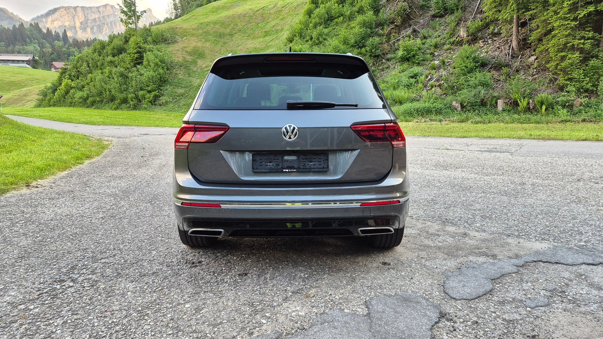 VW 2.0 TDI SCR Highline DSG-image-2