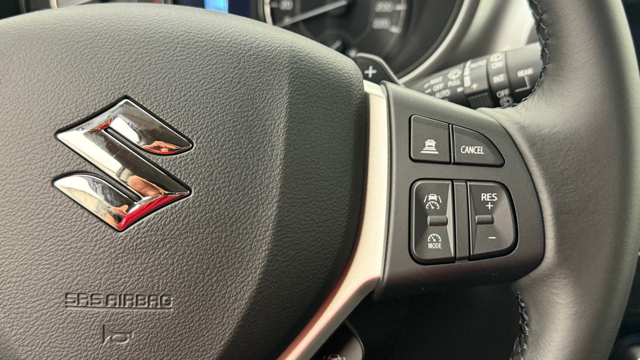 SUZUKI Vitara 1.4 Boosterjet Compact Top 4x4 Hybrid Automatic-image-9