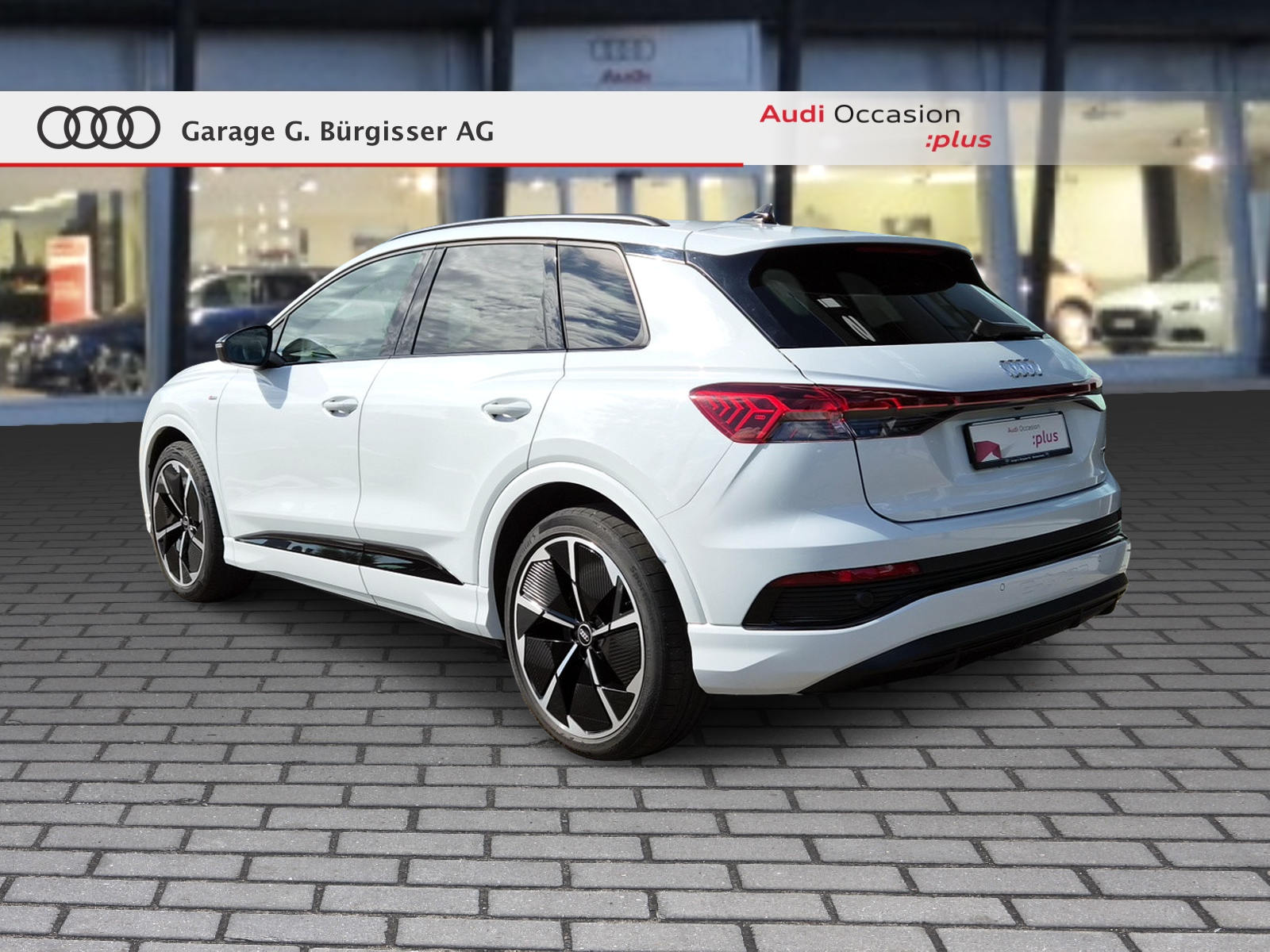 AUDI Q4 e-tron 45 quattro Gletscherweiss Metallic-image-3