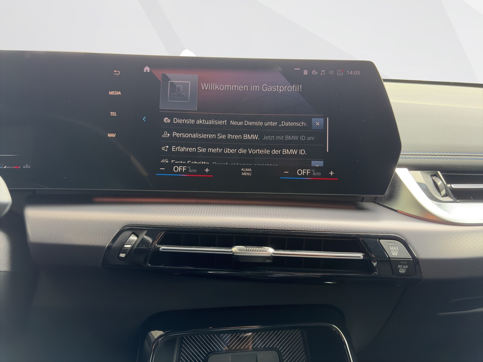BMW X1 23i xDrive-image-12