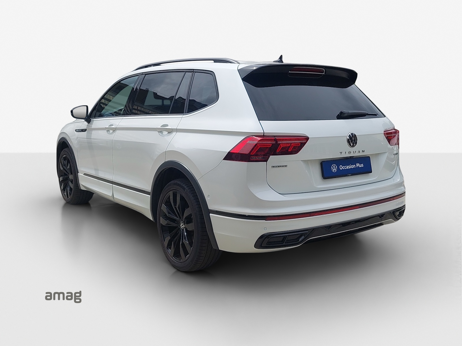 VW Tiguan Allspace 2.0TSI R-Line 4Motion DSG-image-2