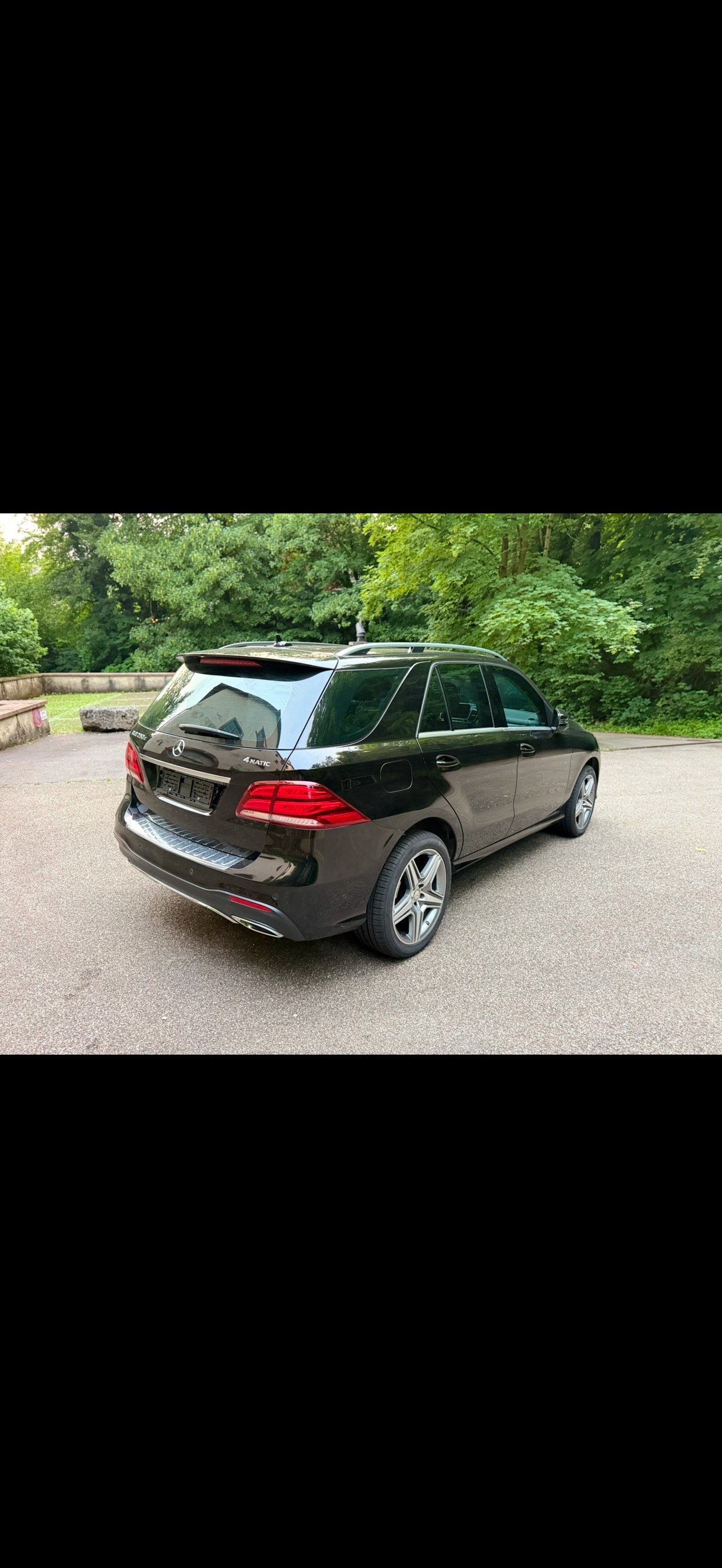 MERCEDES-BENZ GLE 250 d 4Matic 9G-Tronic-image-5