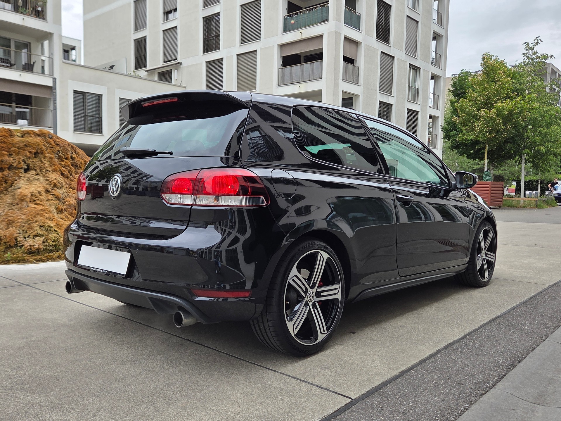 VW Golf 2.0 TSI GTI DSG-image-3