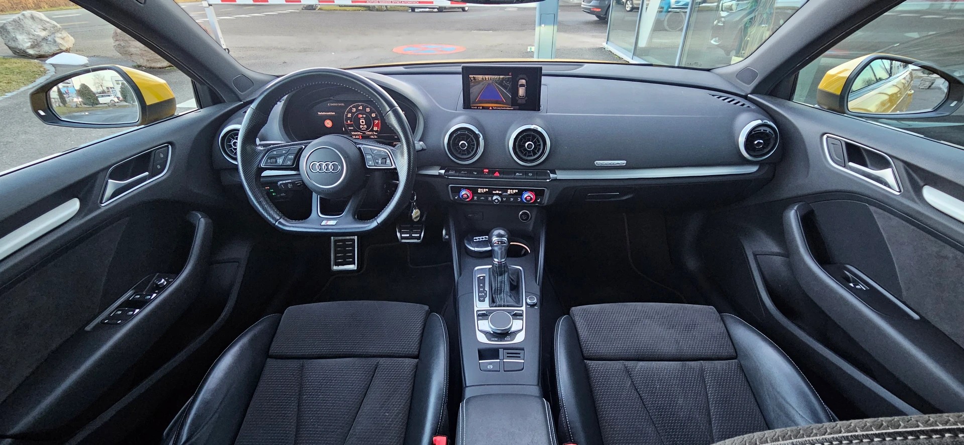 AUDI S3 Sportback 2.0 TFSI quattro S-tronic-image-9