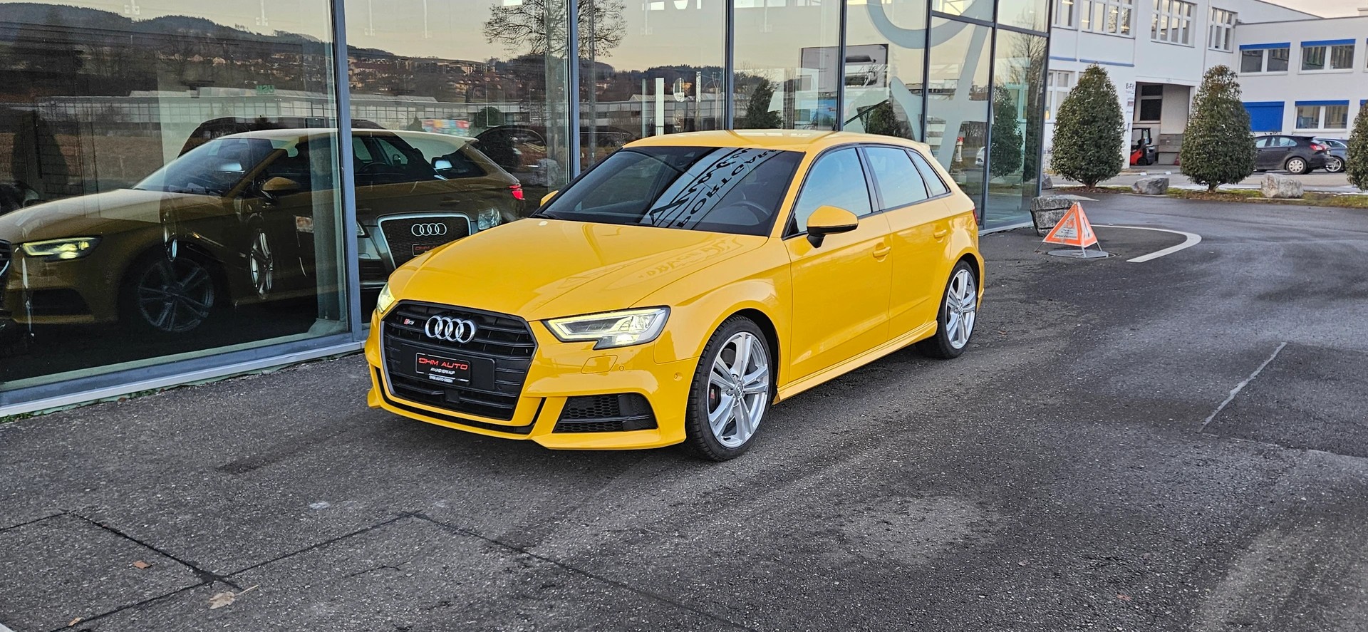AUDI S3 Sportback 2.0 TFSI quattro S-tronic-image-1