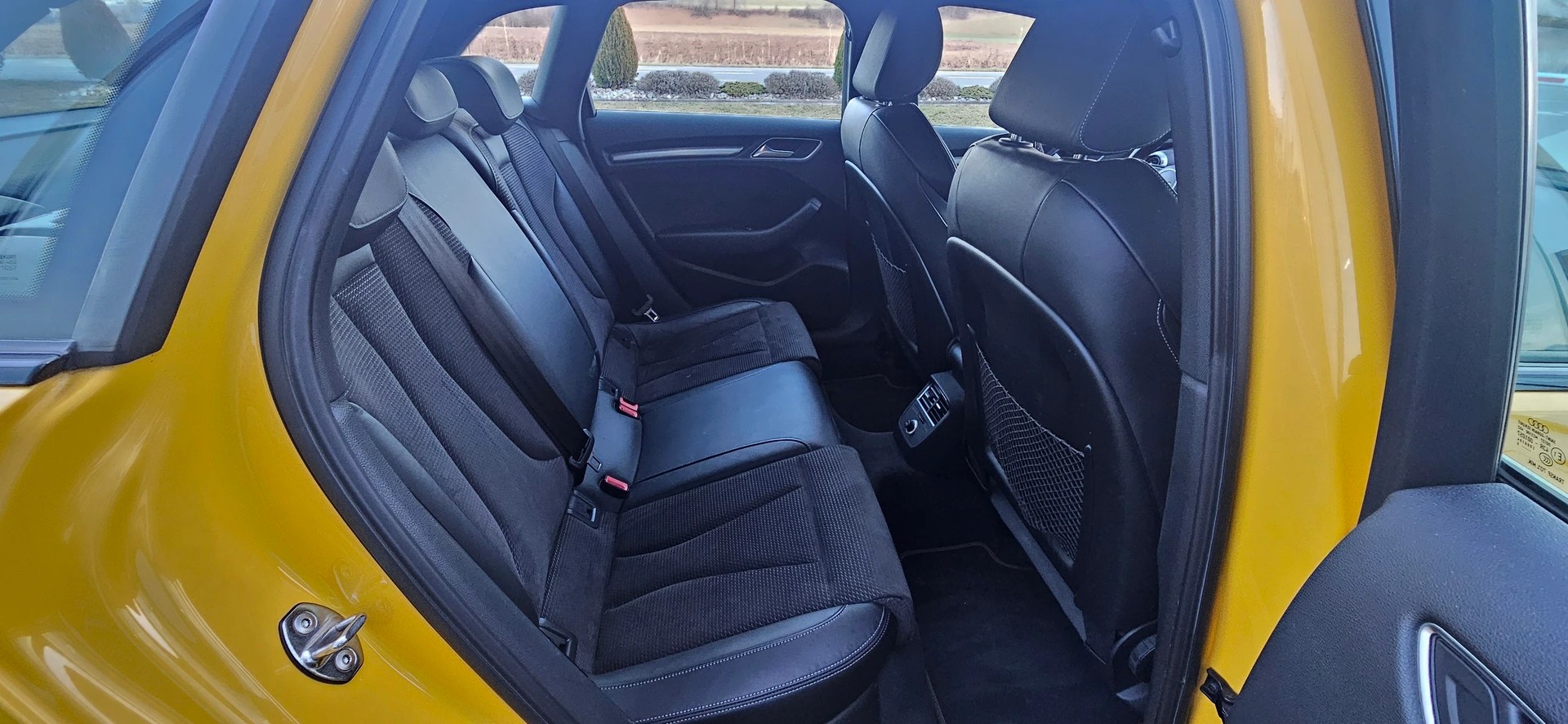 AUDI S3 Sportback 2.0 TFSI quattro S-tronic-image-13