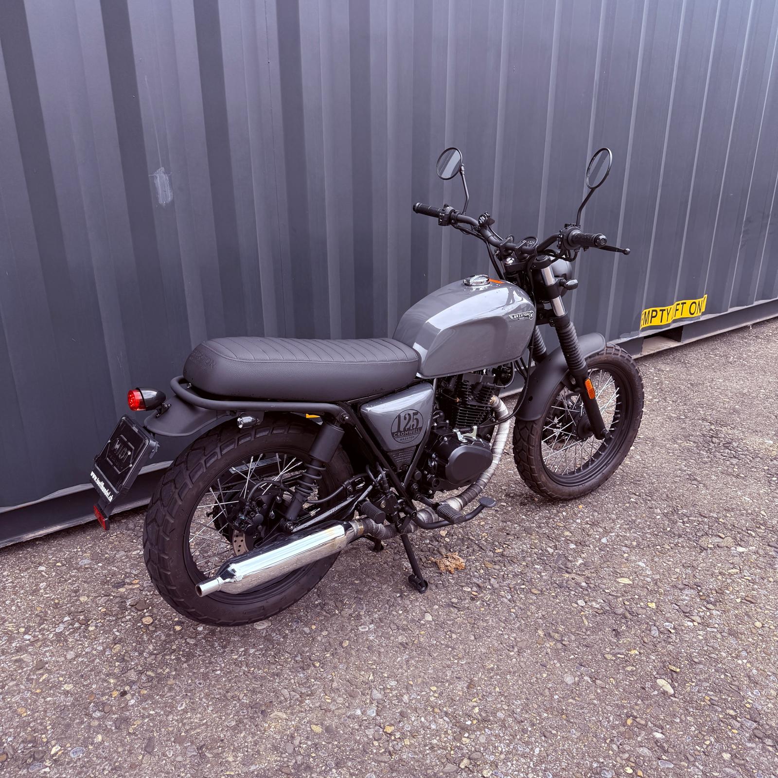 BRIXTON Felsberg 125 ABS-showroom-element-2