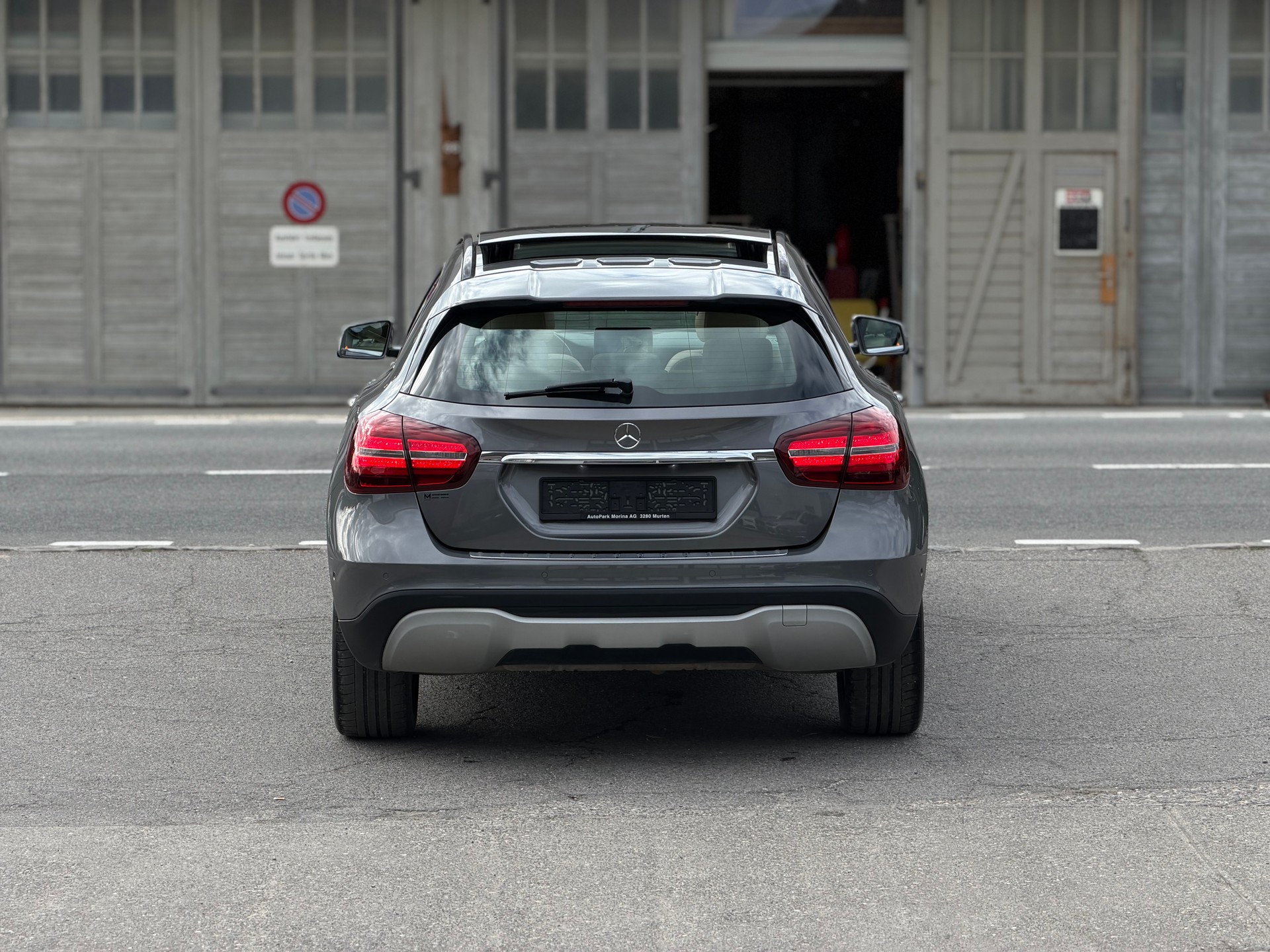 MERCEDES-BENZ GLA 220 Style 4Matic 7G-DCT-image-5