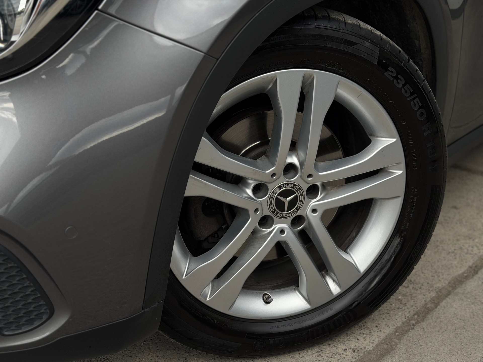 MERCEDES-BENZ GLA 220 Style 4Matic 7G-DCT-image-8