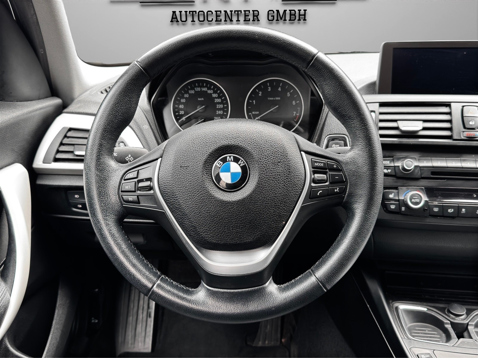 BMW 116i Steptronic-image-9