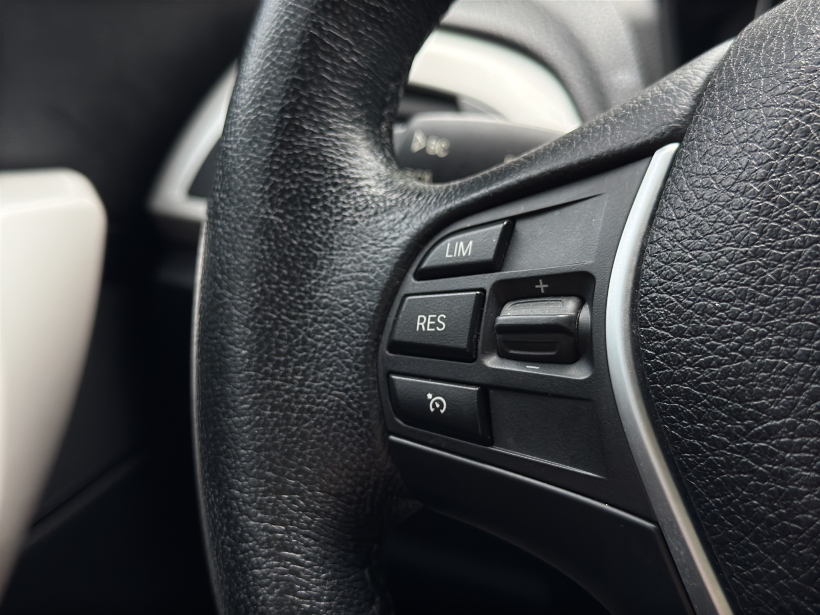 BMW 116i Steptronic-image-18