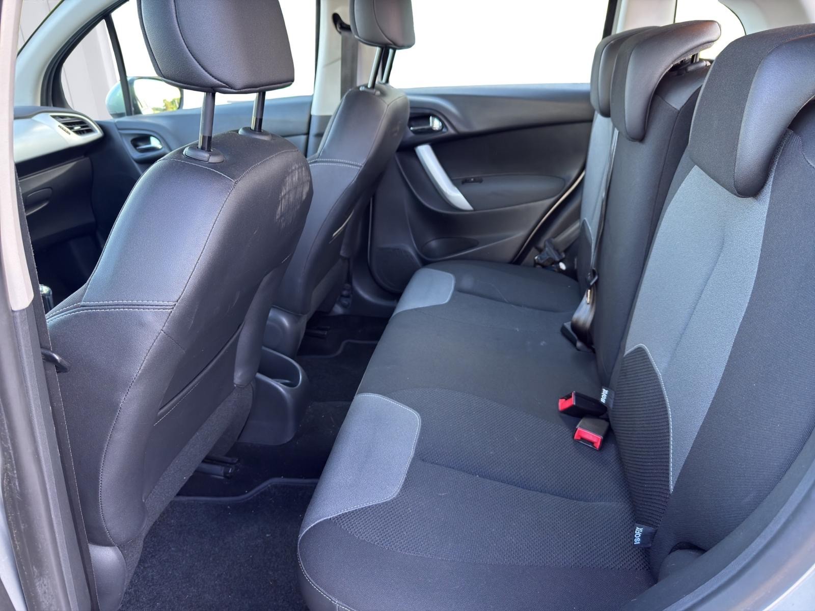 CITROEN C3 1.4i 16V Exclusive EGS5-image-10