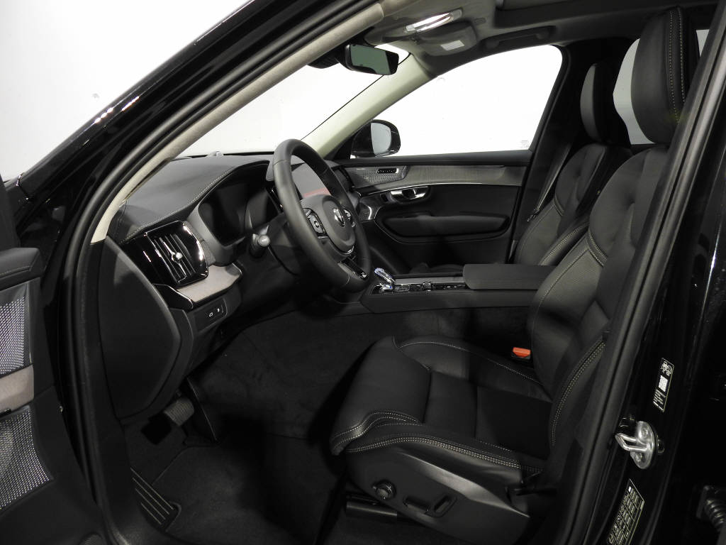 VOLVO XC90 2.0 T8 TE Ultra Bright eAWD-image-9