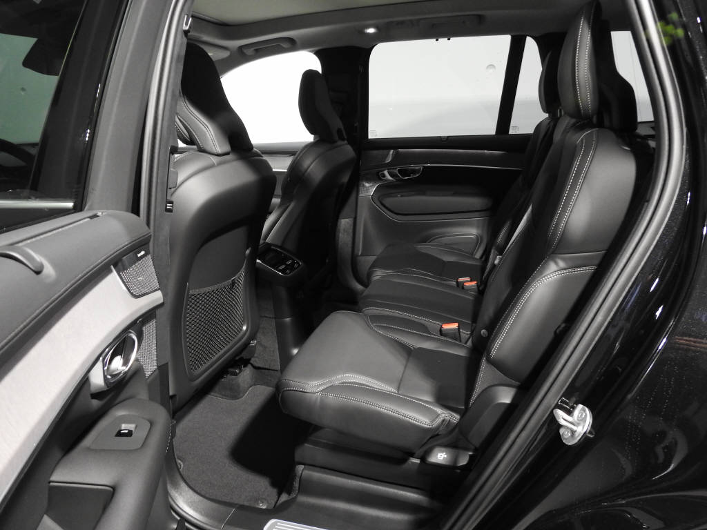VOLVO XC90 2.0 T8 TE Ultra Bright eAWD-image-11