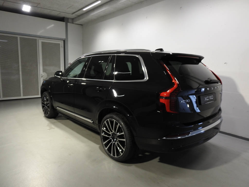 VOLVO XC90 2.0 T8 TE Ultra Bright eAWD-image-3