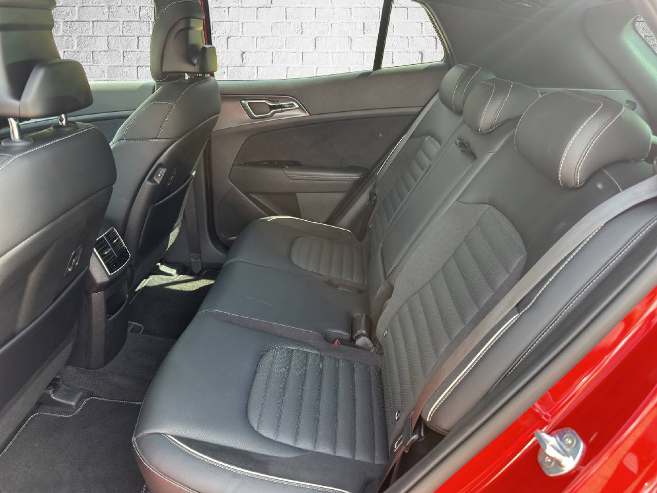 KIA Sportage 1.6 T-GDi PHEV GT-Line-image-12