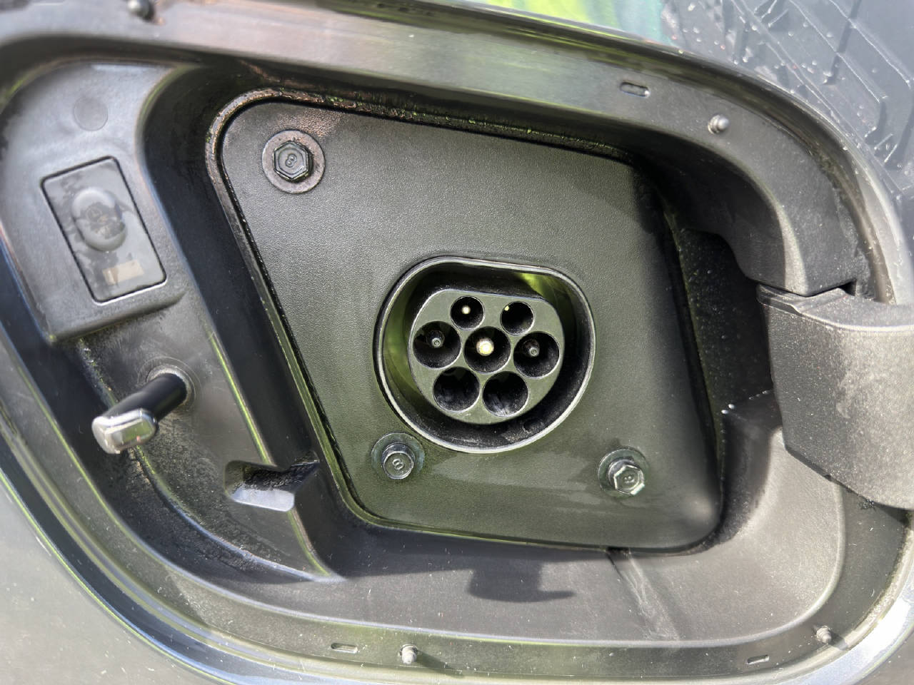 KIA Sportage 1.6 T-GDi PHEV GT-Line-image-16