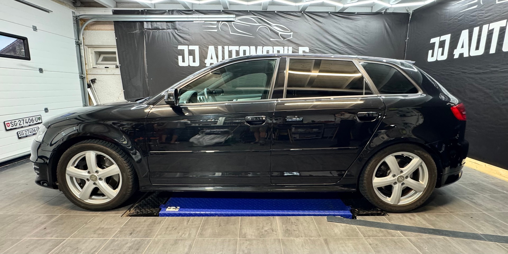 AUDI S3 Sportback 2.0 TFSI quattro S-tronic-image-1