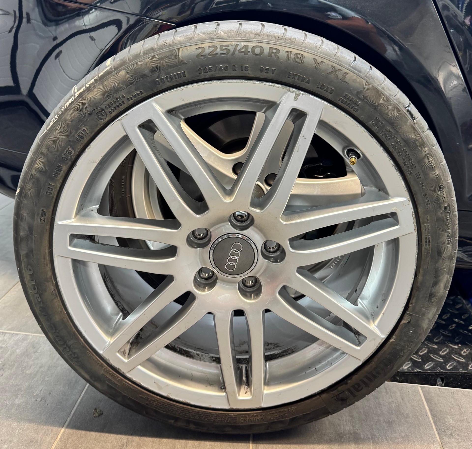 AUDI S3 Sportback 2.0 TFSI quattro S-tronic-image-10