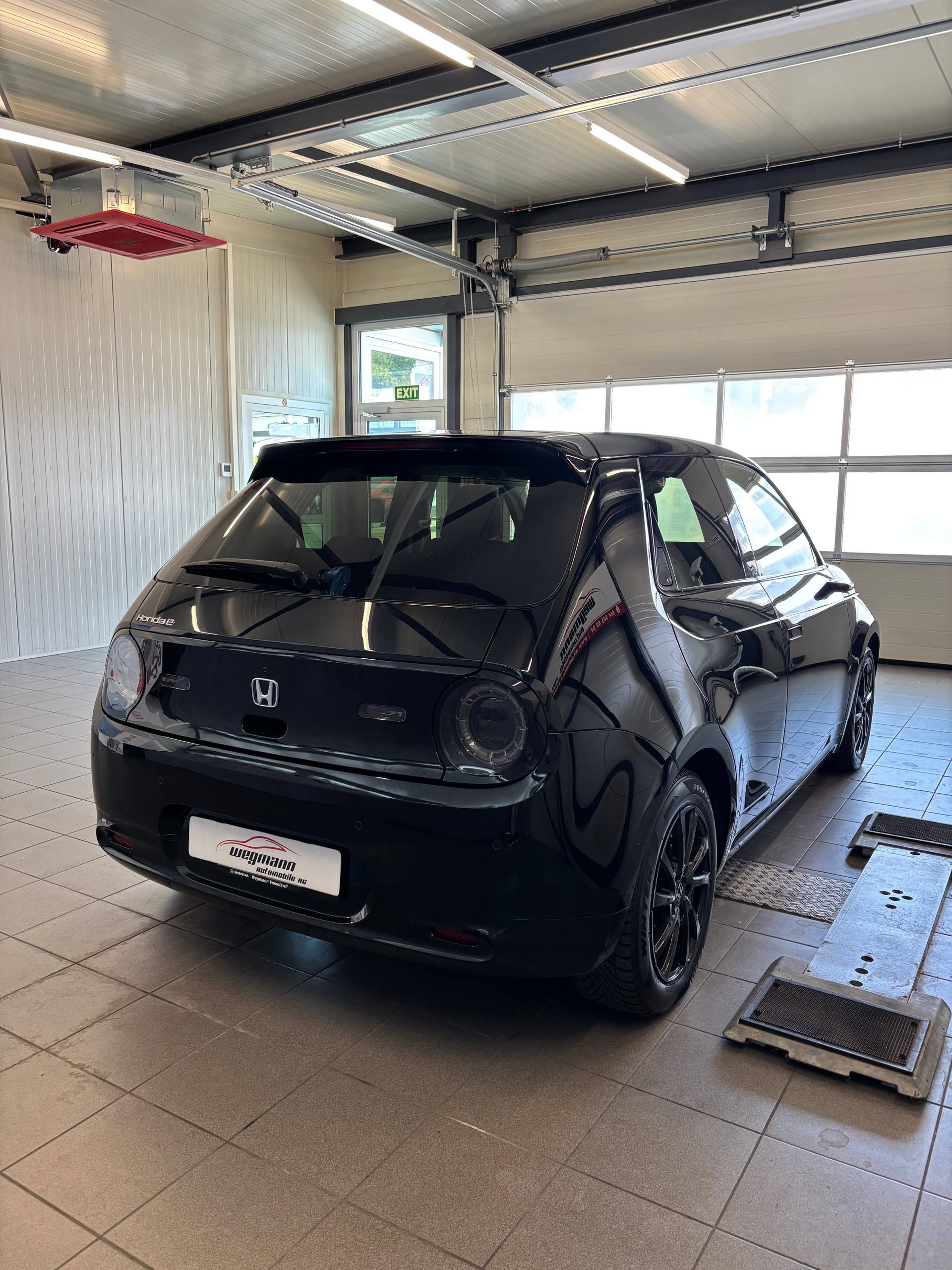 HONDA e Advance-image-3