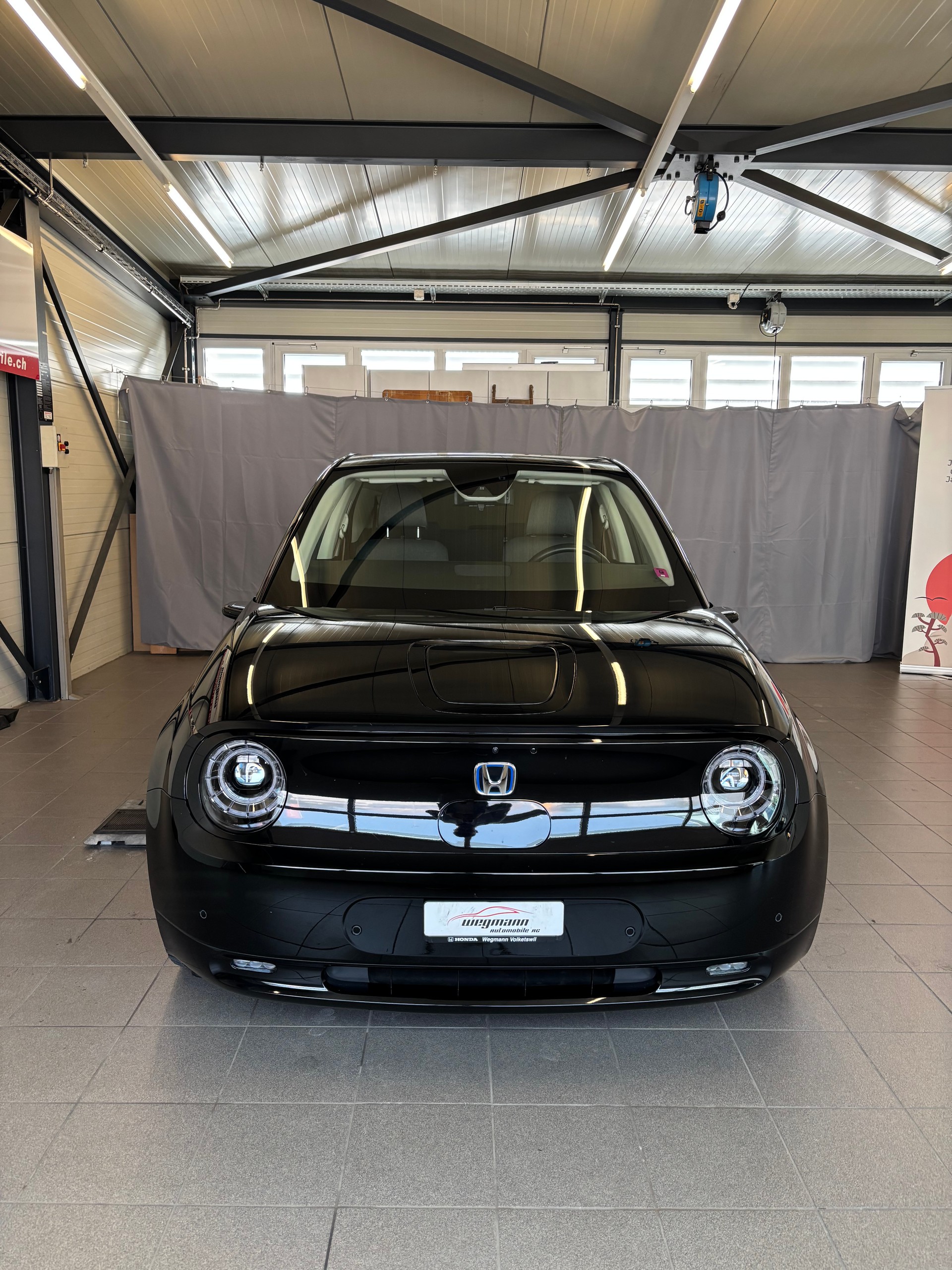HONDA e Advance-image-1