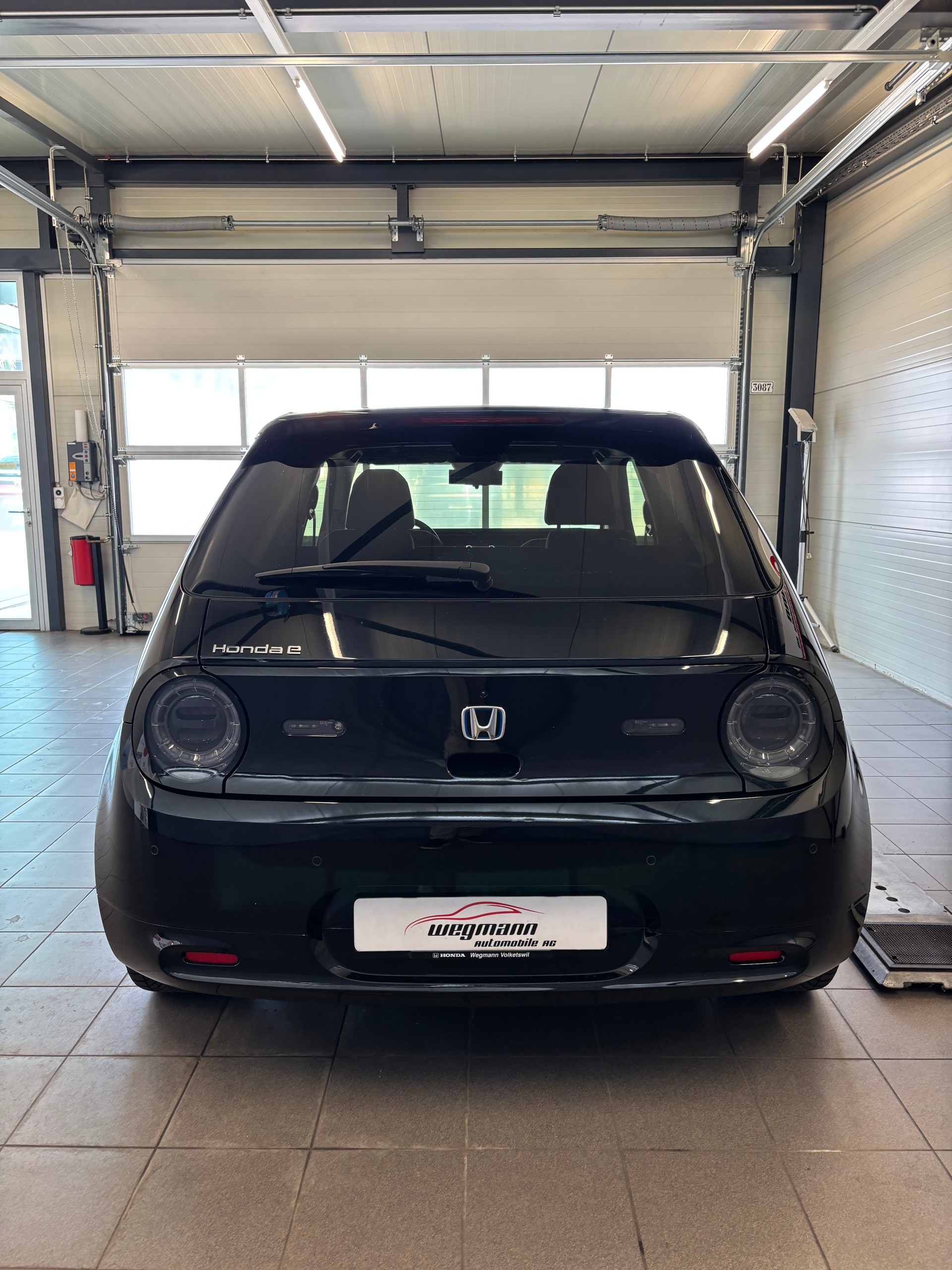 HONDA e Advance-image-4