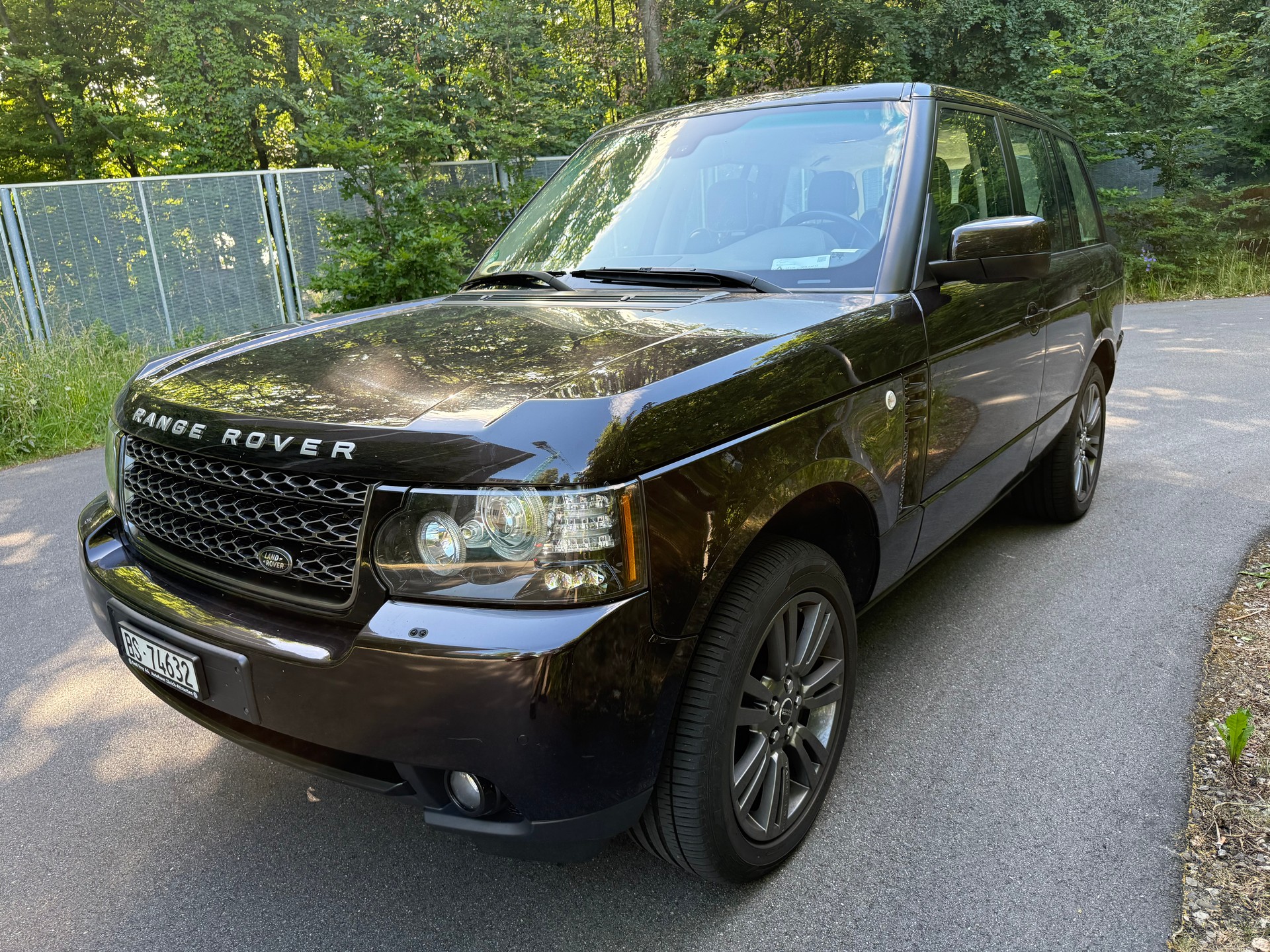 LAND ROVER 4.4 TDV8 Vogue-image-0