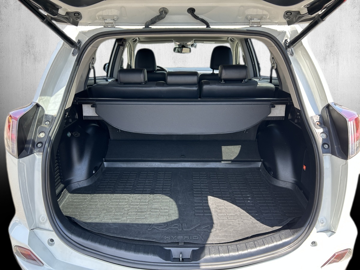 TOYOTA RAV-4 2.5 HSD Sol e-CVT-image-11