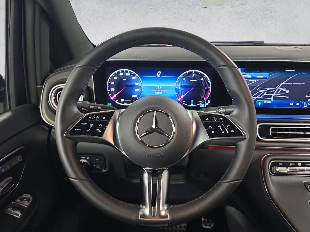 MERCEDES-BENZ V 300 d AMG Line 4Matic-image-11