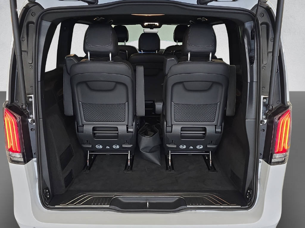MERCEDES-BENZ V 300 d AMG Line 4Matic-image-7