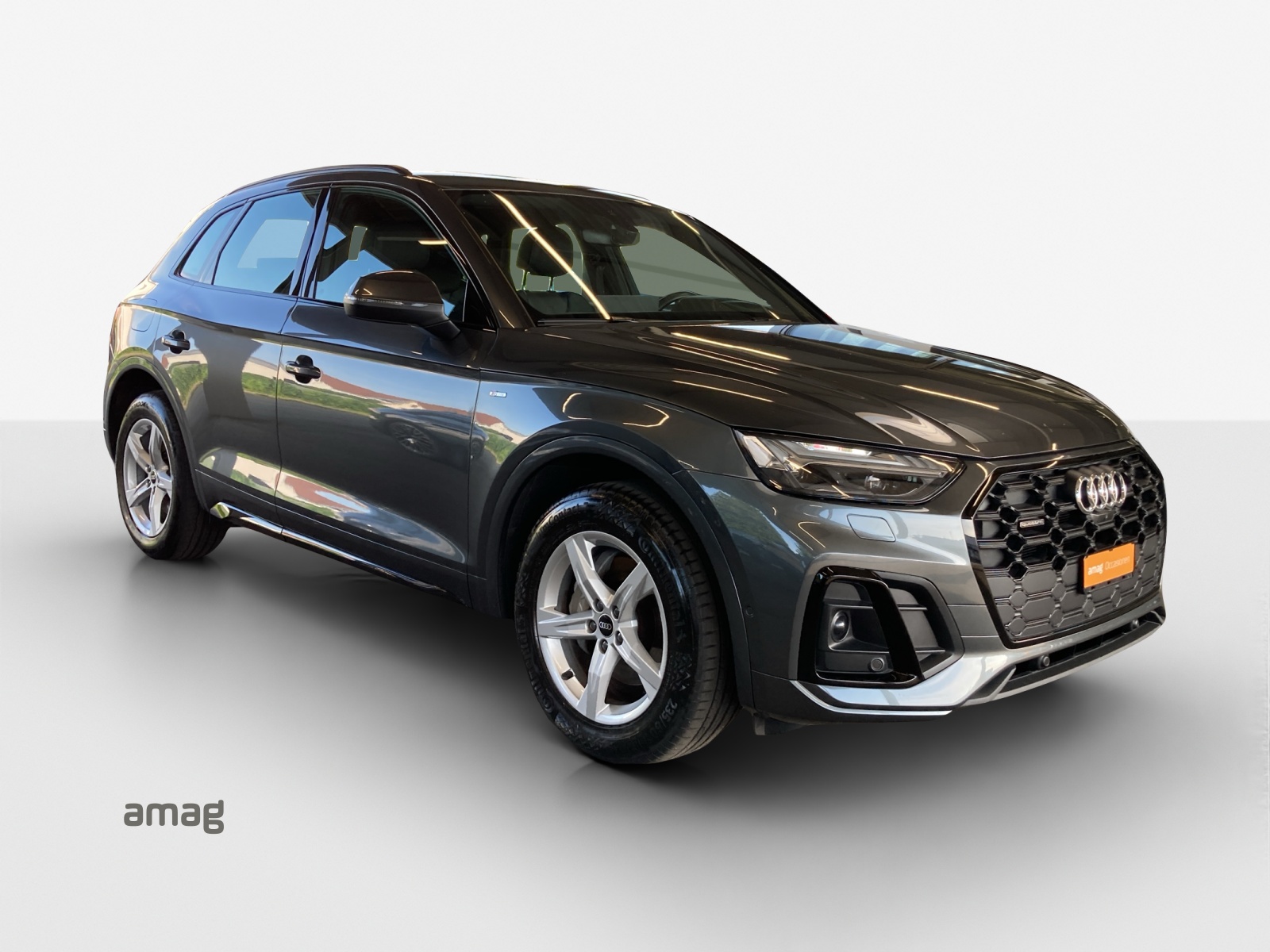 AUDI Q5 40 TDI S-line quattro S-tronic-image-5