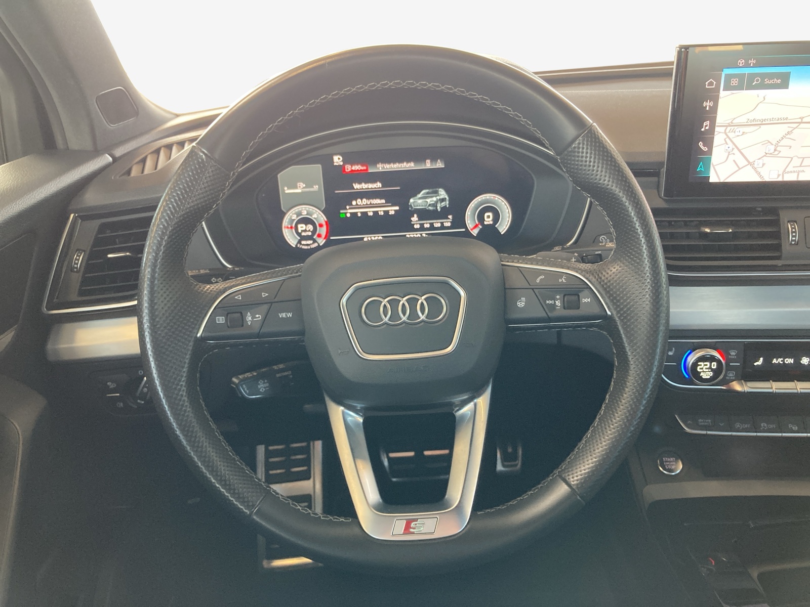 AUDI Q5 40 TDI S-line quattro S-tronic-image-9