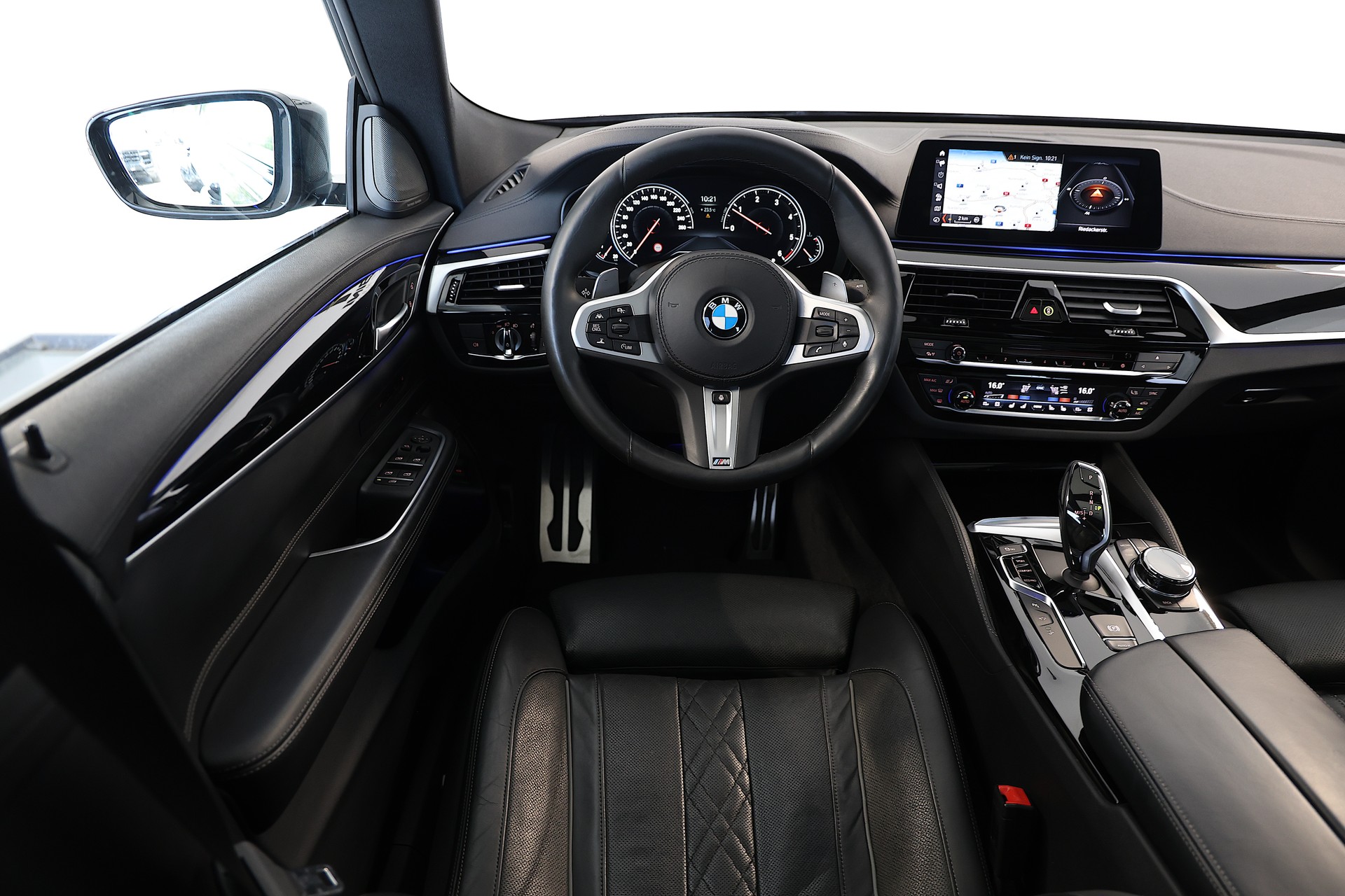 BMW 630d GT xDrive M-Sport Steptronic-image-8